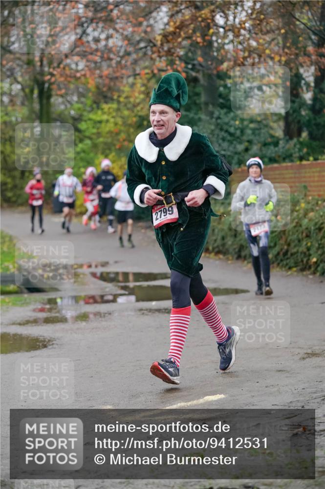 07.12.2025 - St. Pauli X-Mass-Run No. 15 Michael Burmester http://msf.ph/oto/9412531 07.12.2025 10:01:52 Laufen 2799, 2173 meine-sportfotos.de
