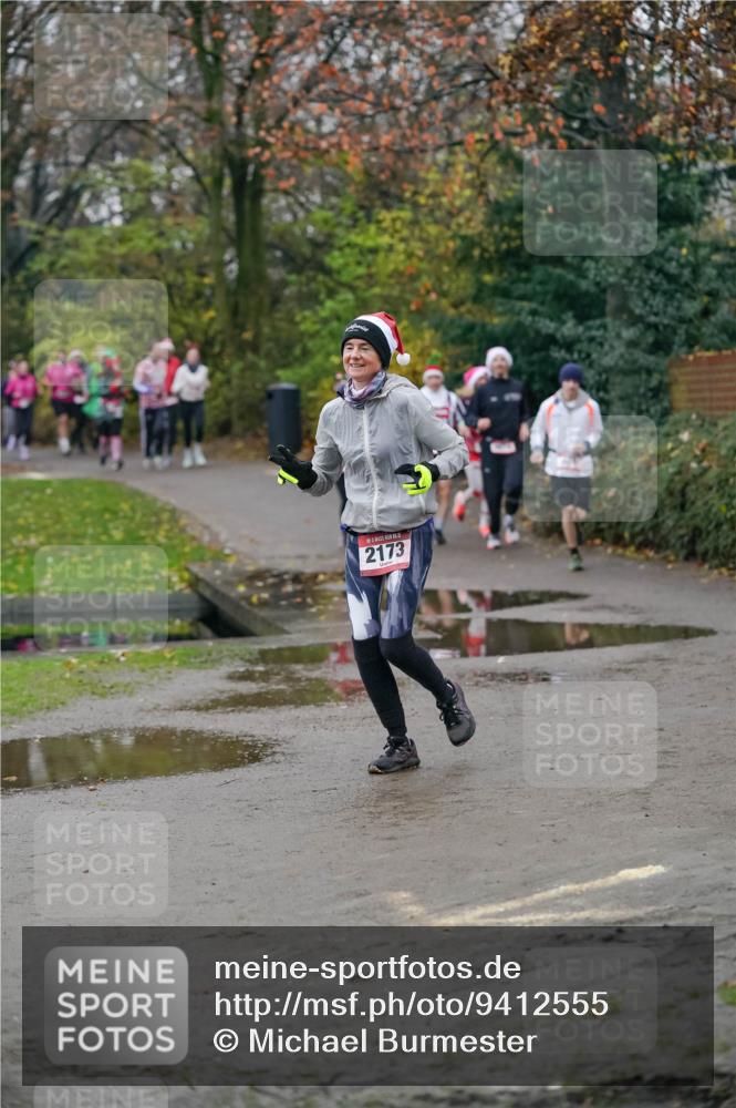 07.12.2025 - St. Pauli X-Mass-Run No. 15 Michael Burmester http://msf.ph/oto/9412555 07.12.2025 10:01:54 Laufen 2173 meine-sportfotos.de