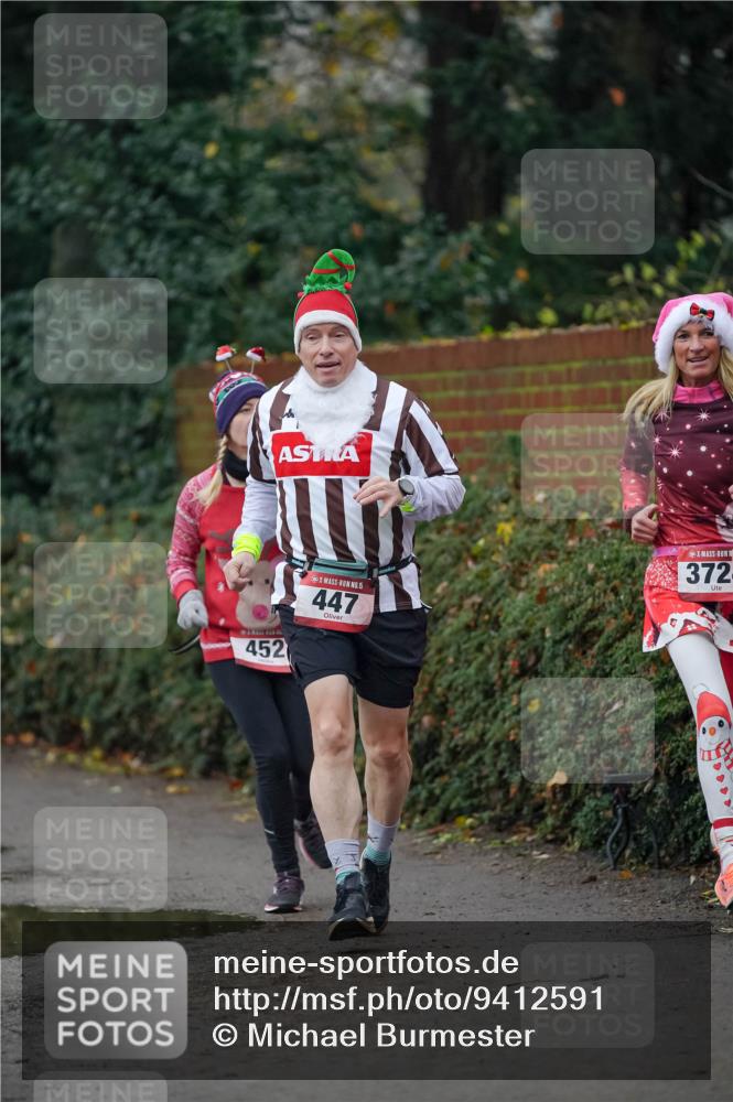 07.12.2025 - St. Pauli X-Mass-Run No. 15 Michael Burmester http://msf.ph/oto/9412591 07.12.2025 10:01:58 Laufen 452, 15, 447, 372 meine-sportfotos.de