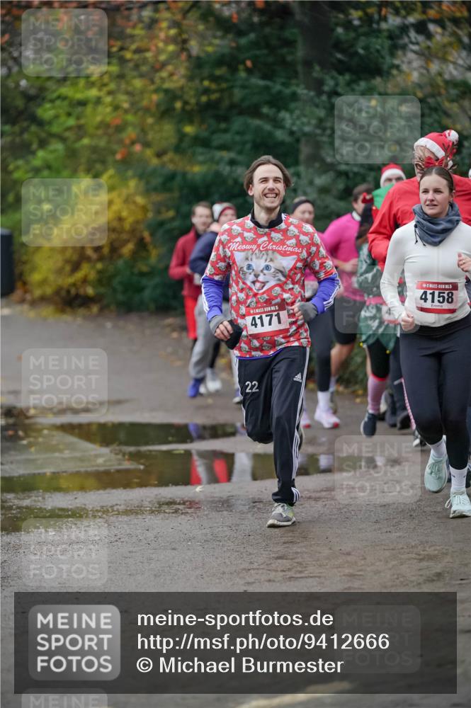 07.12.2025 - St. Pauli X-Mass-Run No. 15 Michael Burmester http://msf.ph/oto/9412666 07.12.2025 10:02:04 Laufen 15, 4171, 5, 4158, 22, 22 meine-sportfotos.de