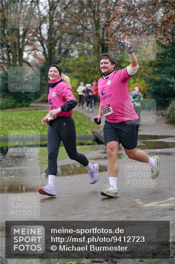 07.12.2025 - St. Pauli X-Mass-Run No. 15 Michael Burmester http://msf.ph/oto/9412723 07.12.2025 10:02:09 Laufen 1, 4000 meine-sportfotos.de
