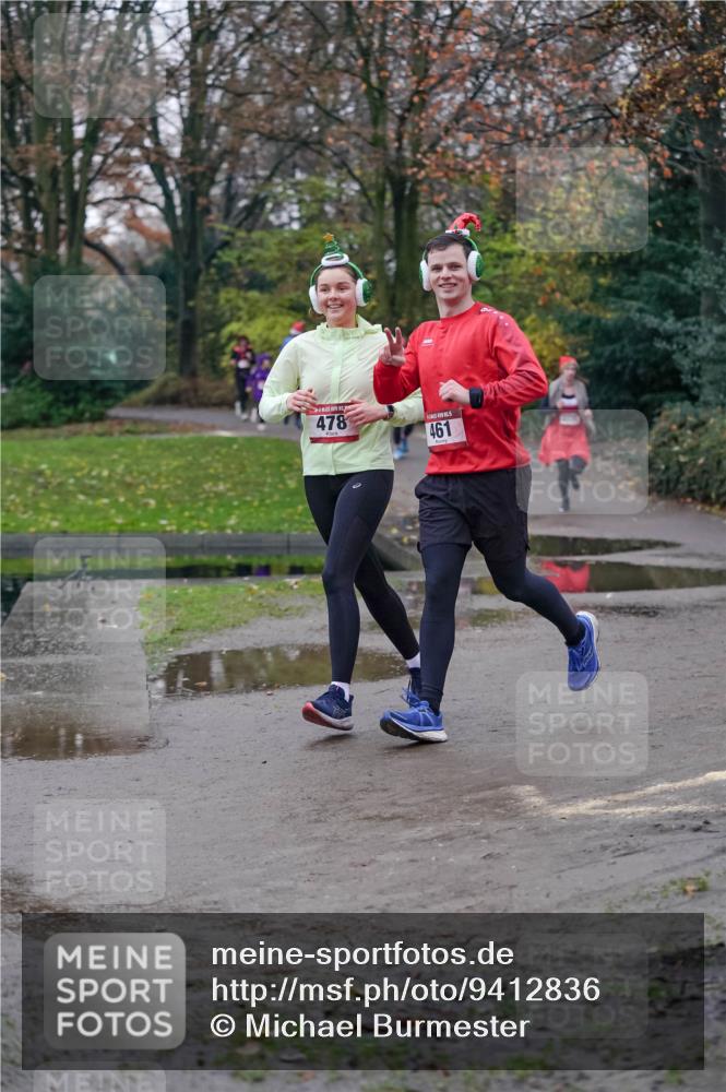 07.12.2025 - St. Pauli X-Mass-Run No. 15 Michael Burmester http://msf.ph/oto/9412836 07.12.2025 10:02:21 Laufen 478, 461 meine-sportfotos.de