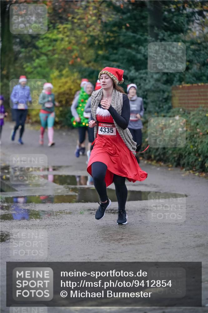 07.12.2025 - St. Pauli X-Mass-Run No. 15 Michael Burmester http://msf.ph/oto/9412854 07.12.2025 10:02:25 Laufen 15, 4335 meine-sportfotos.de