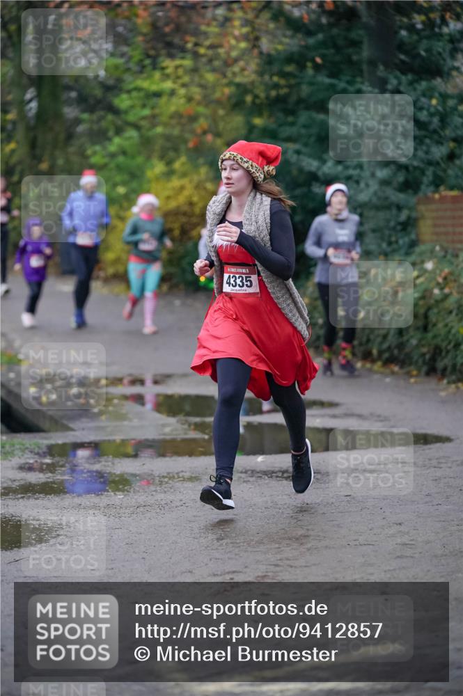 07.12.2025 - St. Pauli X-Mass-Run No. 15 Michael Burmester http://msf.ph/oto/9412857 07.12.2025 10:02:25 Laufen 4335 meine-sportfotos.de