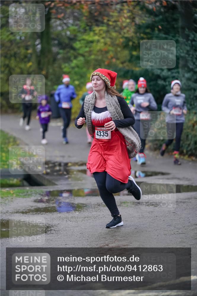 07.12.2025 - St. Pauli X-Mass-Run No. 15 Michael Burmester http://msf.ph/oto/9412863 07.12.2025 10:02:25 Laufen 1, 4335 meine-sportfotos.de
