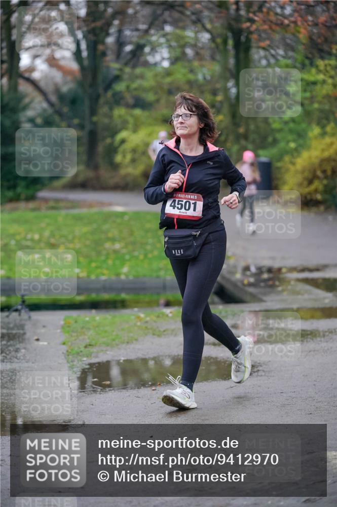 07.12.2025 - St. Pauli X-Mass-Run No. 15 Michael Burmester http://msf.ph/oto/9412970 07.12.2025 10:02:36 Laufen 15, 4501 meine-sportfotos.de