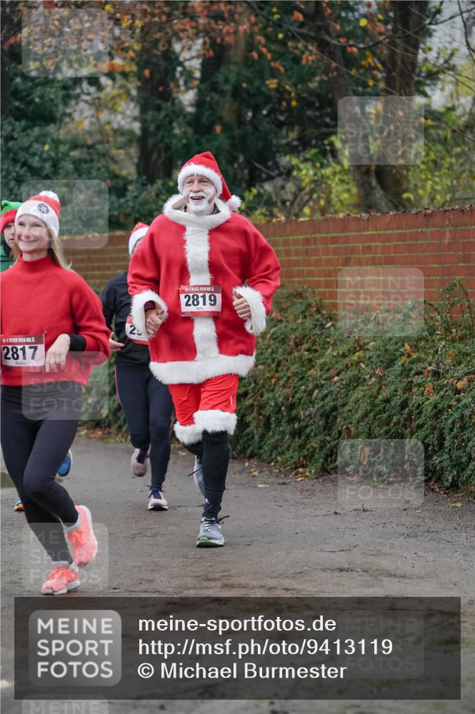 07.12.2025 - St. Pauli X-Mass-Run No. 15 Michael Burmester http://msf.ph/oto/9413119 07.12.2025 10:03:04 Laufen 2817, 15, 2819 meine-sportfotos.de