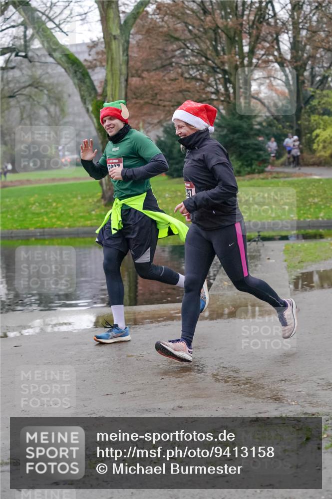 07.12.2025 - St. Pauli X-Mass-Run No. 15 Michael Burmester http://msf.ph/oto/9413158 07.12.2025 10:03:07 Laufen 197 meine-sportfotos.de