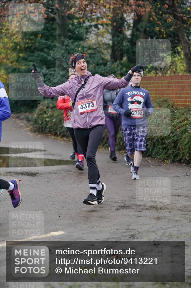 07.12.2025 - St. Pauli X-Mass-Run No. 15 Michael Burmester http://msf.ph/oto/9413221 07.12.2025 10:03:14 Laufen 15, 4373, 2792 meine-sportfotos.de