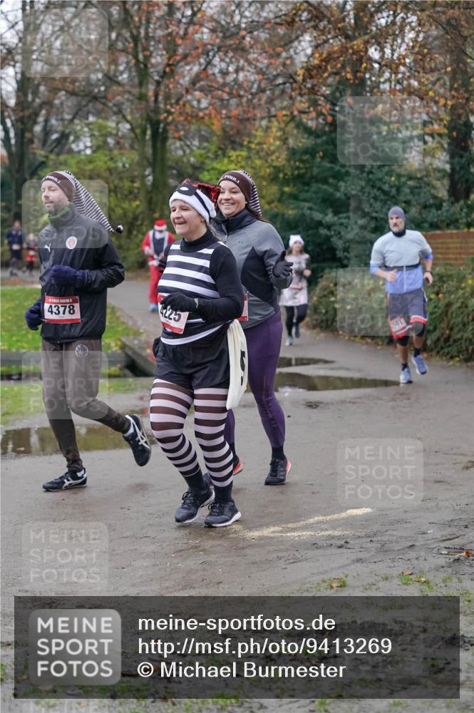 07.12.2025 - St. Pauli X-Mass-Run No. 15 Michael Burmester http://msf.ph/oto/9413269 07.12.2025 10:03:18 Laufen 4378, 25 meine-sportfotos.de