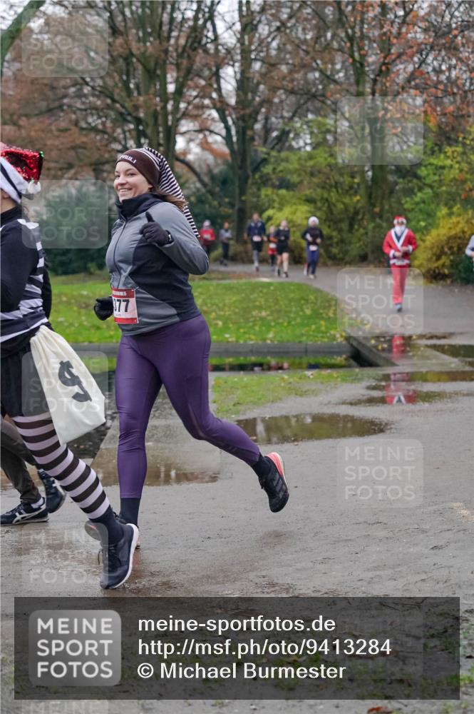 07.12.2025 - St. Pauli X-Mass-Run No. 15 Michael Burmester http://msf.ph/oto/9413284 07.12.2025 10:03:19 Laufen 557 meine-sportfotos.de