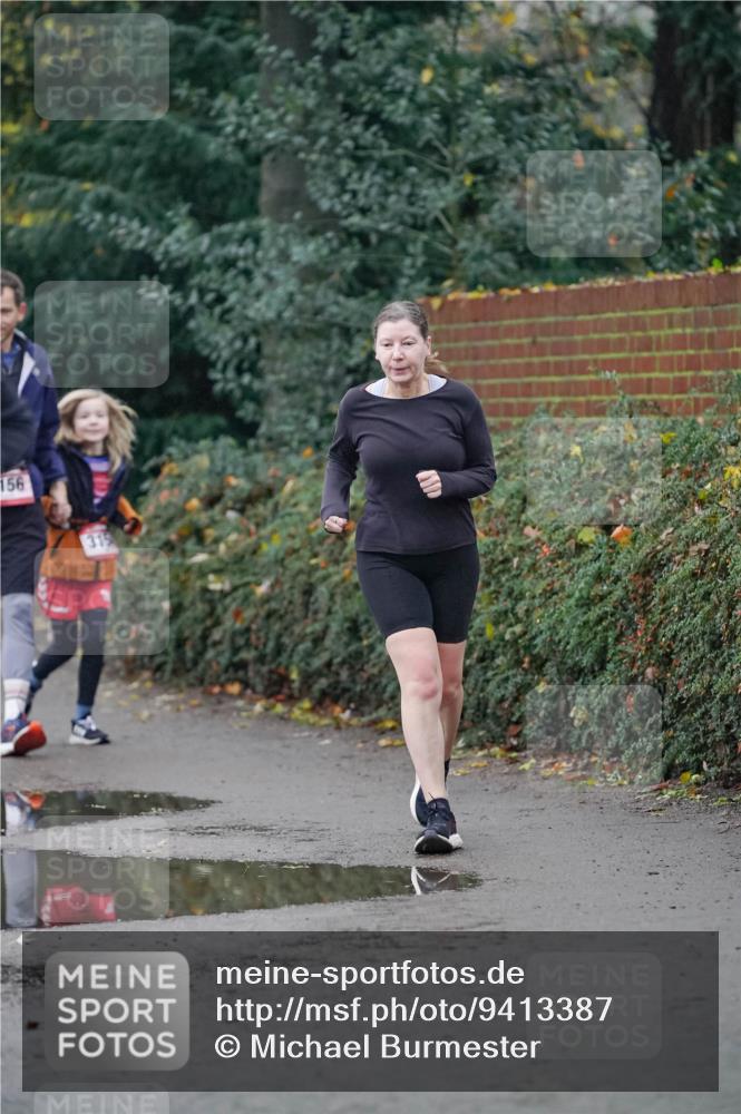 07.12.2025 - St. Pauli X-Mass-Run No. 15 Michael Burmester http://msf.ph/oto/9413387 07.12.2025 10:03:30 Laufen 156, 319 meine-sportfotos.de