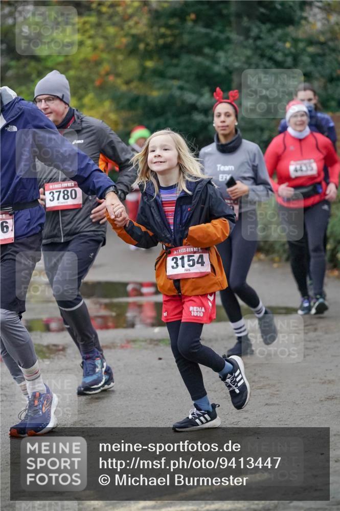 07.12.2025 - St. Pauli X-Mass-Run No. 15 Michael Burmester http://msf.ph/oto/9413447 07.12.2025 10:03:37 Laufen 0, 15, 6, 3780, 15, 3154, 1000 meine-sportfotos.de