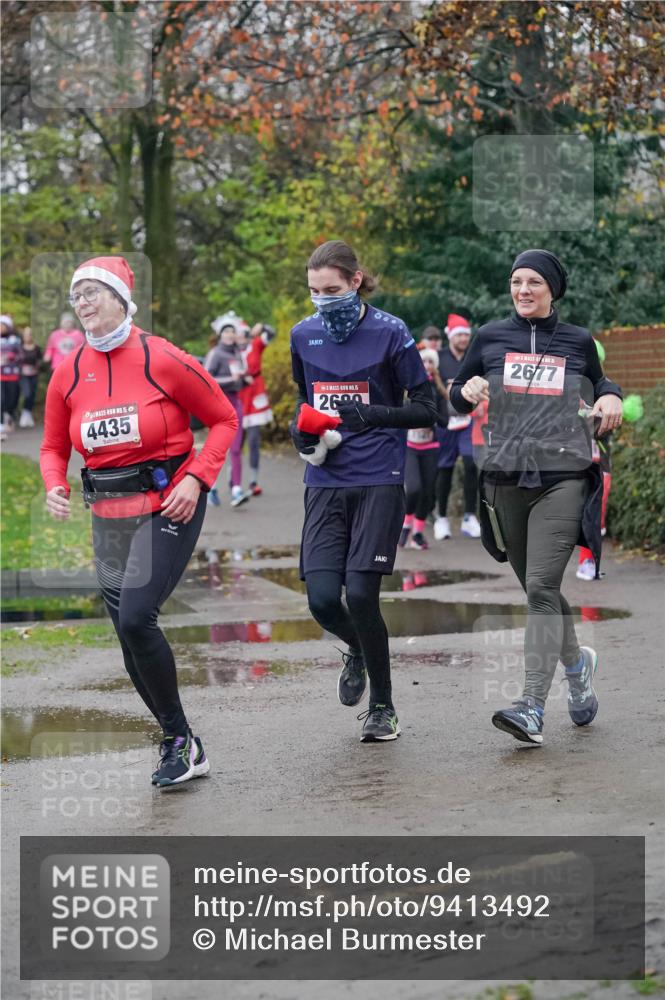 07.12.2025 - St. Pauli X-Mass-Run No. 15 Michael Burmester http://msf.ph/oto/9413492 07.12.2025 10:03:40 Laufen 150, 4435, 5, 2699, 2677 meine-sportfotos.de