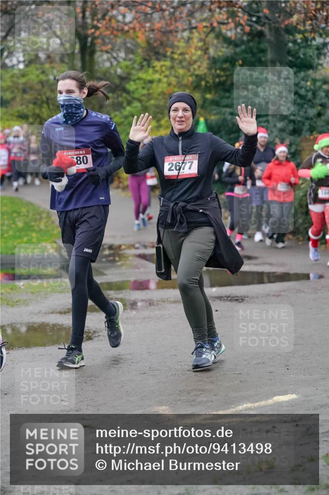 07.12.2025 - St. Pauli X-Mass-Run No. 15 Michael Burmester http://msf.ph/oto/9413498 07.12.2025 10:03:41 Laufen 15, 80, 15, 2677, 18 meine-sportfotos.de