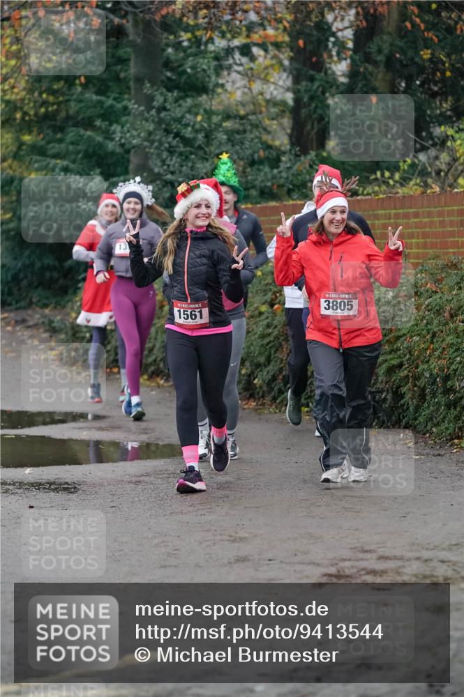 07.12.2025 - St. Pauli X-Mass-Run No. 15 Michael Burmester http://msf.ph/oto/9413544 07.12.2025 10:03:44 Laufen 13, 15, 1561, 15, 3805 meine-sportfotos.de
