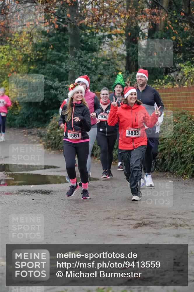 07.12.2025 - St. Pauli X-Mass-Run No. 15 Michael Burmester http://msf.ph/oto/9413559 07.12.2025 10:03:45 Laufen 1561, 3936, 3805 meine-sportfotos.de