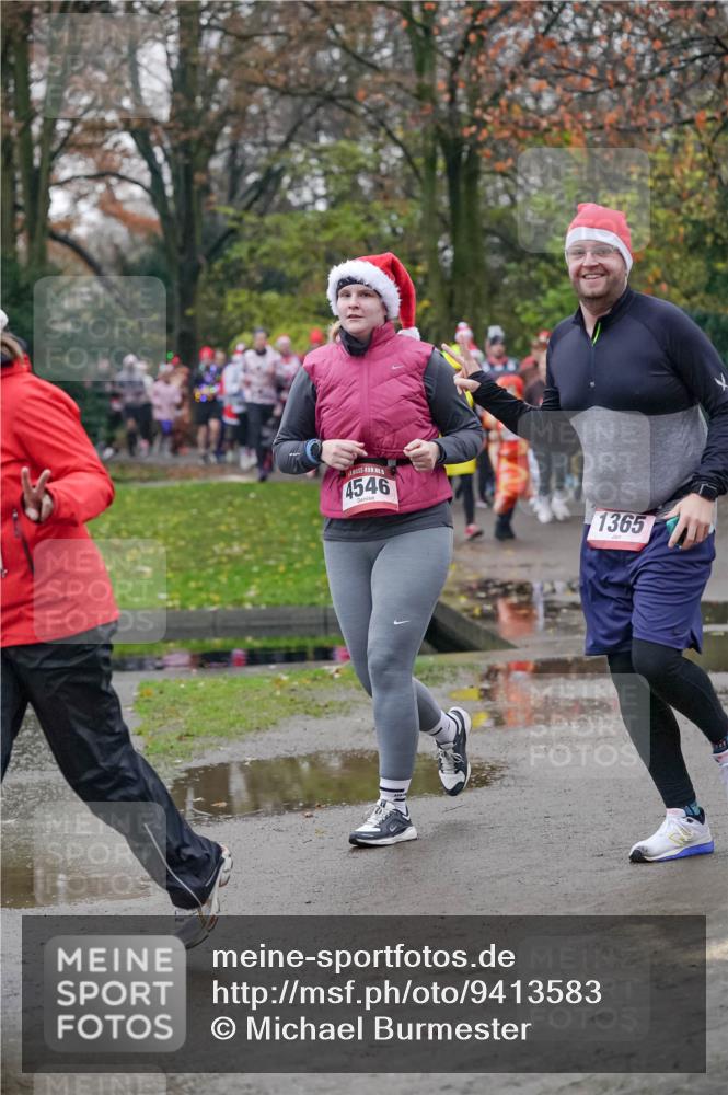07.12.2025 - St. Pauli X-Mass-Run No. 15 Michael Burmester http://msf.ph/oto/9413583 07.12.2025 10:03:47 Laufen 8, 4546, 1365 meine-sportfotos.de