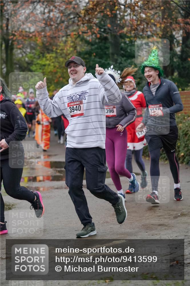 07.12.2025 - St. Pauli X-Mass-Run No. 15 Michael Burmester http://msf.ph/oto/9413599 07.12.2025 10:03:48 Laufen 15, 3940, 396, 1510, 1312 meine-sportfotos.de