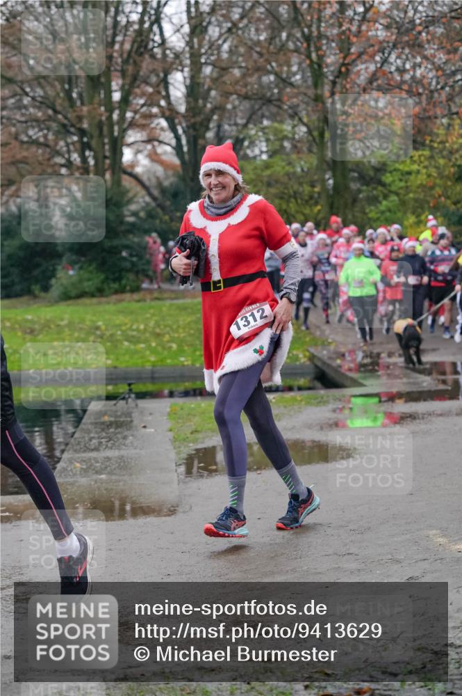 07.12.2025 - St. Pauli X-Mass-Run No. 15 Michael Burmester http://msf.ph/oto/9413629 07.12.2025 10:03:51 Laufen 15, 1312 meine-sportfotos.de
