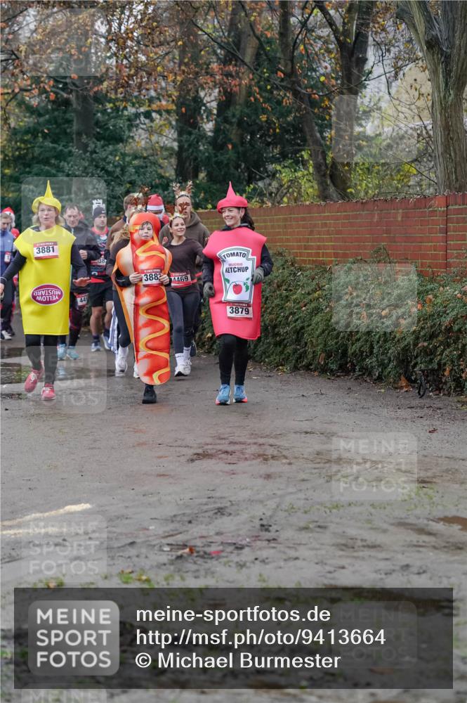 07.12.2025 - St. Pauli X-Mass-Run No. 15 Michael Burmester http://msf.ph/oto/9413664 07.12.2025 10:03:54 Laufen 3881, 449, 3882, 4469, 3879 meine-sportfotos.de