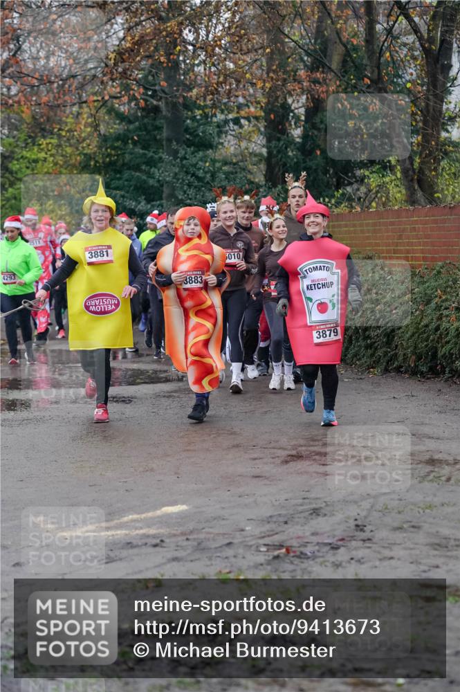 07.12.2025 - St. Pauli X-Mass-Run No. 15 Michael Burmester http://msf.ph/oto/9413673 07.12.2025 10:03:55 Laufen 4293, 511, 3881, 3883, 010, 3879 meine-sportfotos.de