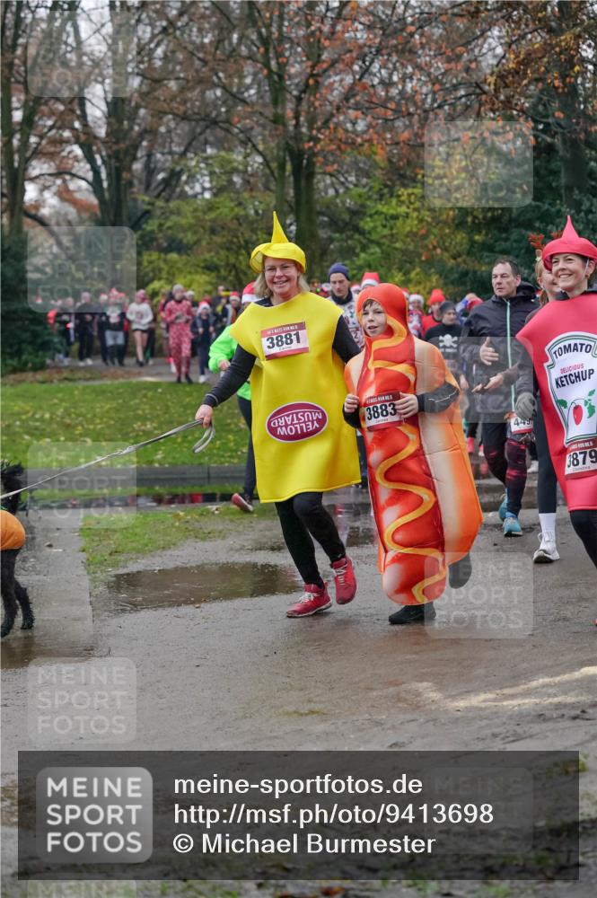 07.12.2025 - St. Pauli X-Mass-Run No. 15 Michael Burmester http://msf.ph/oto/9413698 07.12.2025 10:03:56 Laufen 3881, 15, 3883, 449, 3879 meine-sportfotos.de