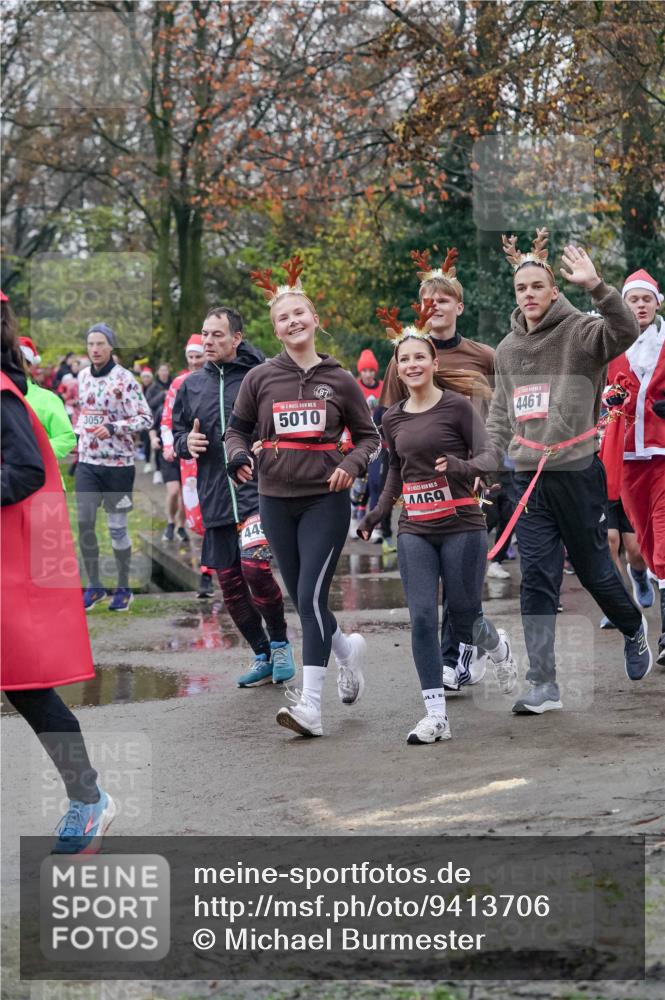 07.12.2025 - St. Pauli X-Mass-Run No. 15 Michael Burmester http://msf.ph/oto/9413706 07.12.2025 10:03:57 Laufen 3052, 15, 5010, 87, 44, 4461 meine-sportfotos.de