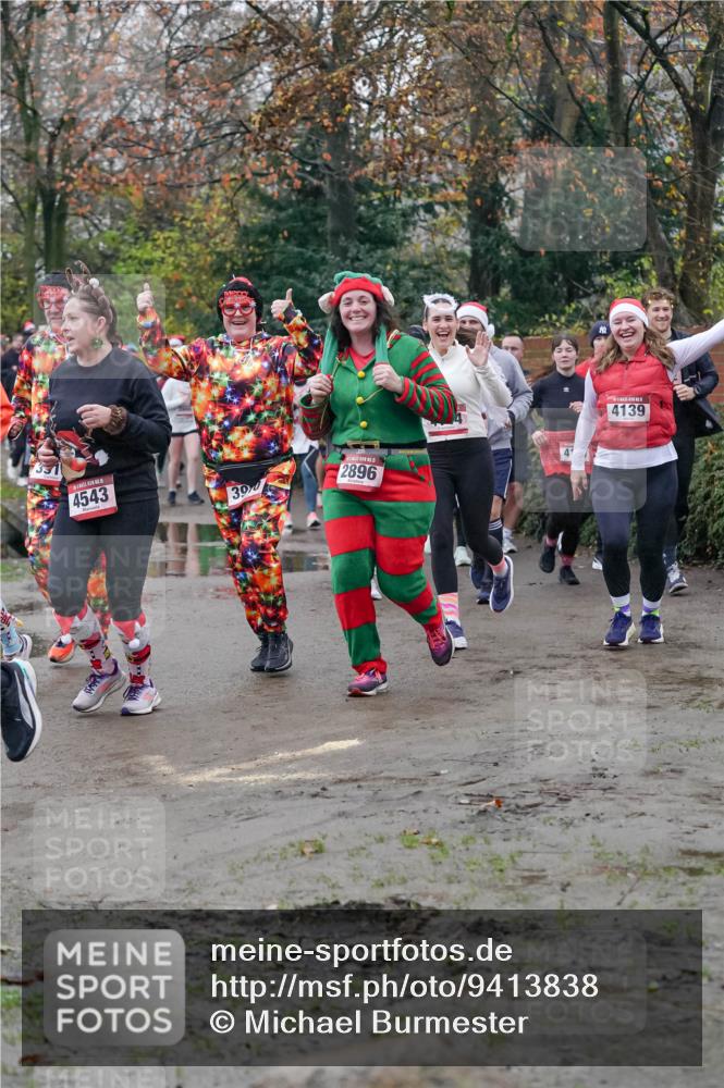 07.12.2025 - St. Pauli X-Mass-Run No. 15 Michael Burmester http://msf.ph/oto/9413838 07.12.2025 10:04:08 Laufen 4543, 39, 2896, 4, 4139 meine-sportfotos.de