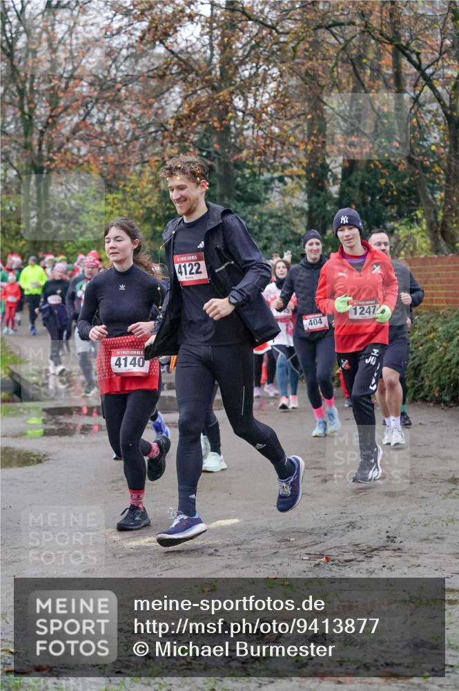 07.12.2025 - St. Pauli X-Mass-Run No. 15 Michael Burmester http://msf.ph/oto/9413877 07.12.2025 10:04:11 Laufen 4140, 4122, 404, 1247 meine-sportfotos.de