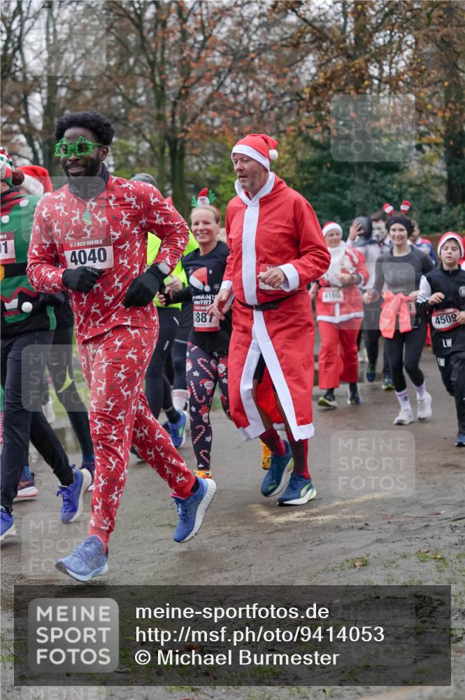 07.12.2025 - St. Pauli X-Mass-Run No. 15 Michael Burmester http://msf.ph/oto/9414053 07.12.2025 10:04:24 Laufen 115, 1, 15, 4040, 4160, 1887, 4509 meine-sportfotos.de