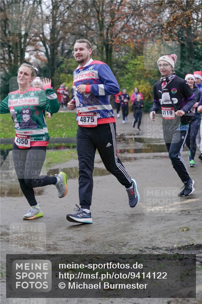 07.12.2025 - St. Pauli X-Mass-Run No. 15 Michael Burmester http://msf.ph/oto/9414122 07.12.2025 10:04:29 Laufen 4350, 15, 4875, 4119 meine-sportfotos.de