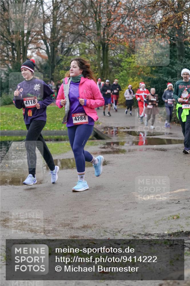 07.12.2025 - St. Pauli X-Mass-Run No. 15 Michael Burmester http://msf.ph/oto/9414222 07.12.2025 10:04:38 Laufen 4118, 4284, 369 meine-sportfotos.de