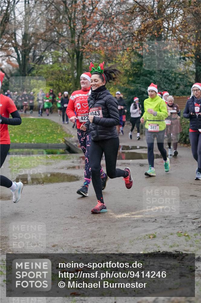 07.12.2025 - St. Pauli X-Mass-Run No. 15 Michael Burmester http://msf.ph/oto/9414246 07.12.2025 10:04:41 Laufen 422, 043, 387, 139 meine-sportfotos.de