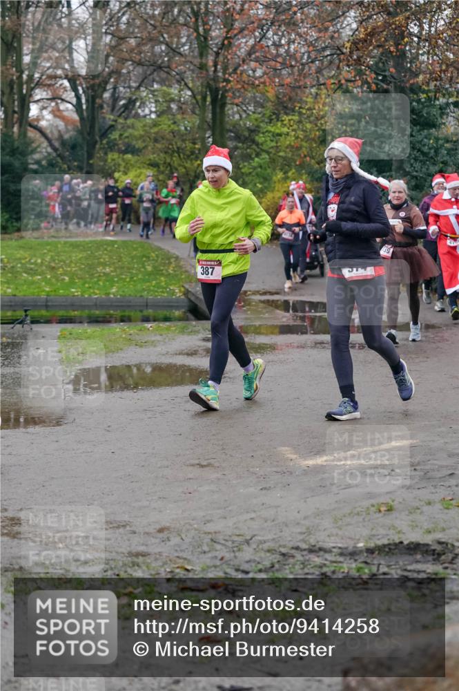 07.12.2025 - St. Pauli X-Mass-Run No. 15 Michael Burmester http://msf.ph/oto/9414258 07.12.2025 10:04:42 Laufen 387, 39 meine-sportfotos.de