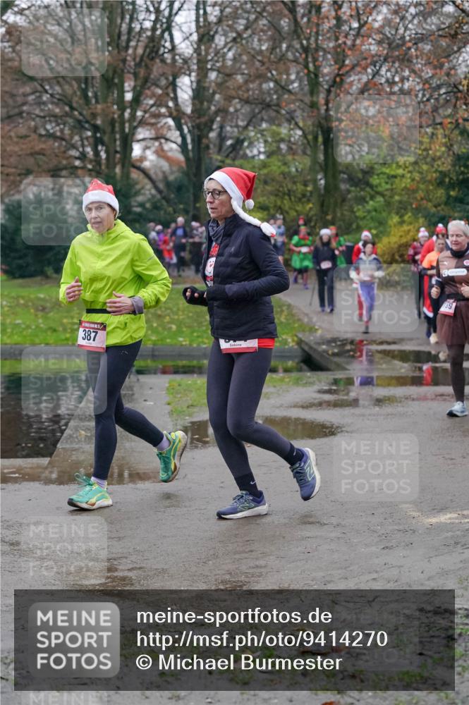 07.12.2025 - St. Pauli X-Mass-Run No. 15 Michael Burmester http://msf.ph/oto/9414270 07.12.2025 10:04:43 Laufen 387, 39 meine-sportfotos.de