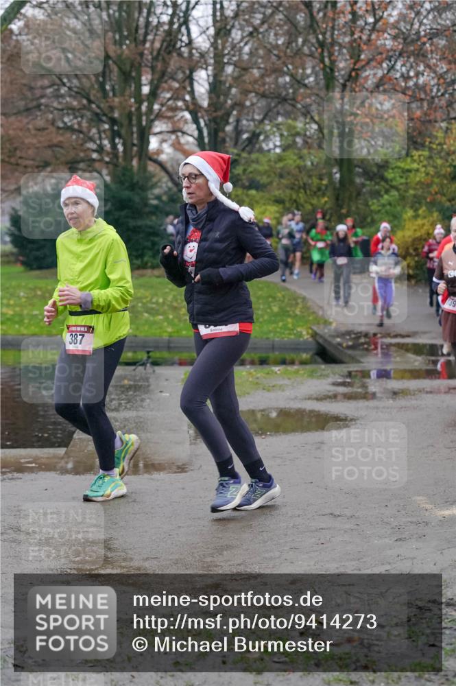 07.12.2025 - St. Pauli X-Mass-Run No. 15 Michael Burmester http://msf.ph/oto/9414273 07.12.2025 10:04:43 Laufen 387, 39 meine-sportfotos.de