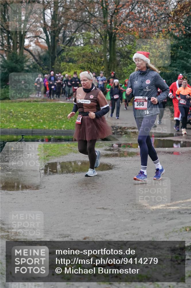 07.12.2025 - St. Pauli X-Mass-Run No. 15 Michael Burmester http://msf.ph/oto/9414279 07.12.2025 10:04:44 Laufen 368, 15, 368, 16, 4136, 39 meine-sportfotos.de