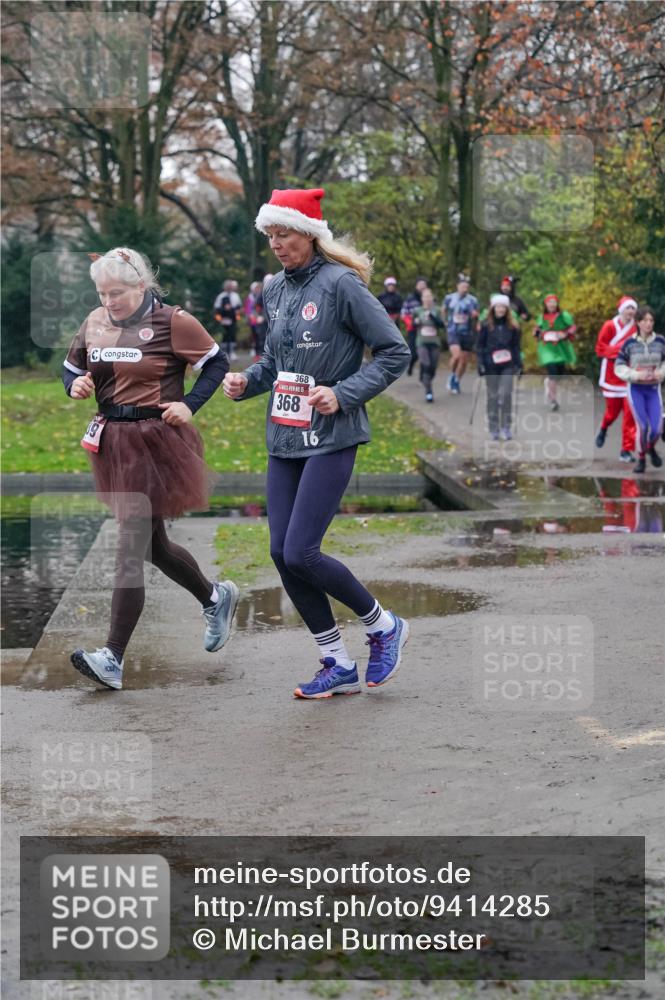 07.12.2025 - St. Pauli X-Mass-Run No. 15 Michael Burmester http://msf.ph/oto/9414285 07.12.2025 10:04:44 Laufen 368, 368, 16 meine-sportfotos.de