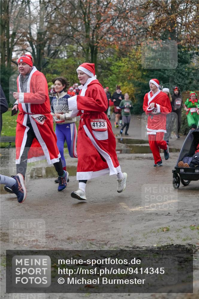 07.12.2025 - St. Pauli X-Mass-Run No. 15 Michael Burmester http://msf.ph/oto/9414345 07.12.2025 10:04:49 Laufen 4133, 3715 meine-sportfotos.de