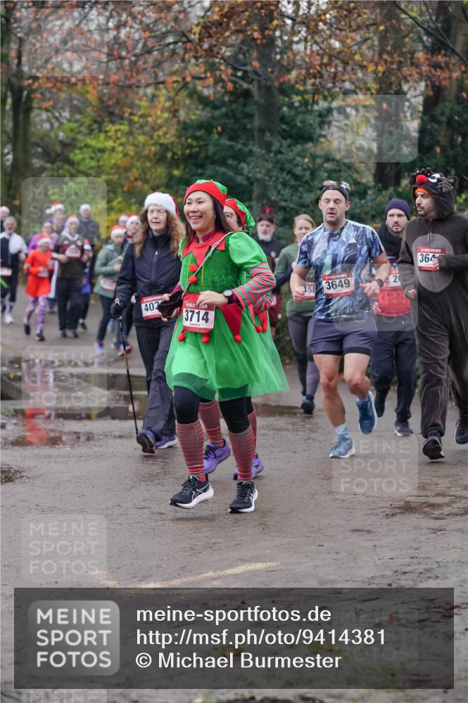 07.12.2025 - St. Pauli X-Mass-Run No. 15 Michael Burmester http://msf.ph/oto/9414381 07.12.2025 10:04:53 Laufen 403, 3714, 158, 3649, 72, 364 meine-sportfotos.de