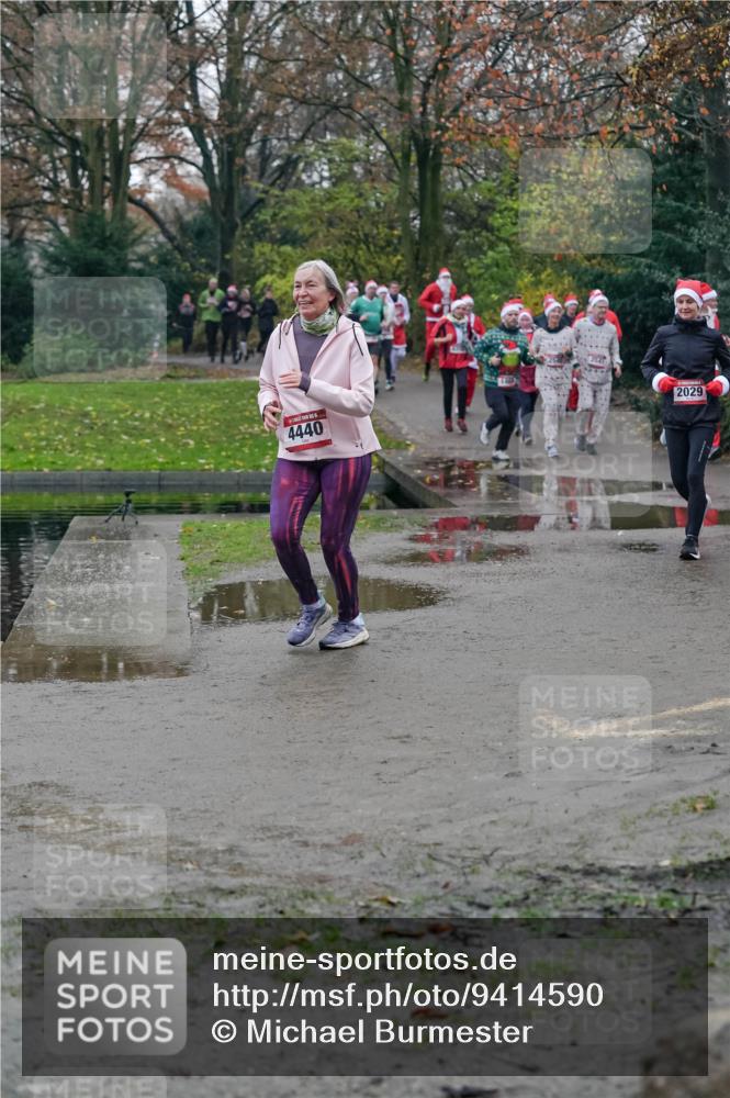 07.12.2025 - St. Pauli X-Mass-Run No. 15 Michael Burmester http://msf.ph/oto/9414590 07.12.2025 10:05:08 Laufen 4440, 2029 meine-sportfotos.de