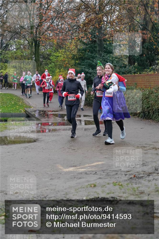 07.12.2025 - St. Pauli X-Mass-Run No. 15 Michael Burmester http://msf.ph/oto/9414593 07.12.2025 10:05:09 Laufen 1538, 2000, 2029 meine-sportfotos.de