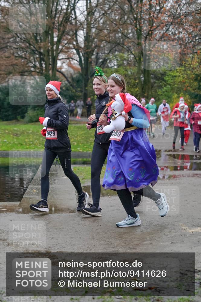 07.12.2025 - St. Pauli X-Mass-Run No. 15 Michael Burmester http://msf.ph/oto/9414626 07.12.2025 10:05:10 Laufen 538, 2029, 060 meine-sportfotos.de