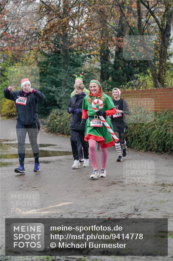 07.12.2025 - St. Pauli X-Mass-Run No. 15 Michael Burmester http://msf.ph/oto/9414778 07.12.2025 10:05:25 Laufen 3942, 3299, 161 meine-sportfotos.de