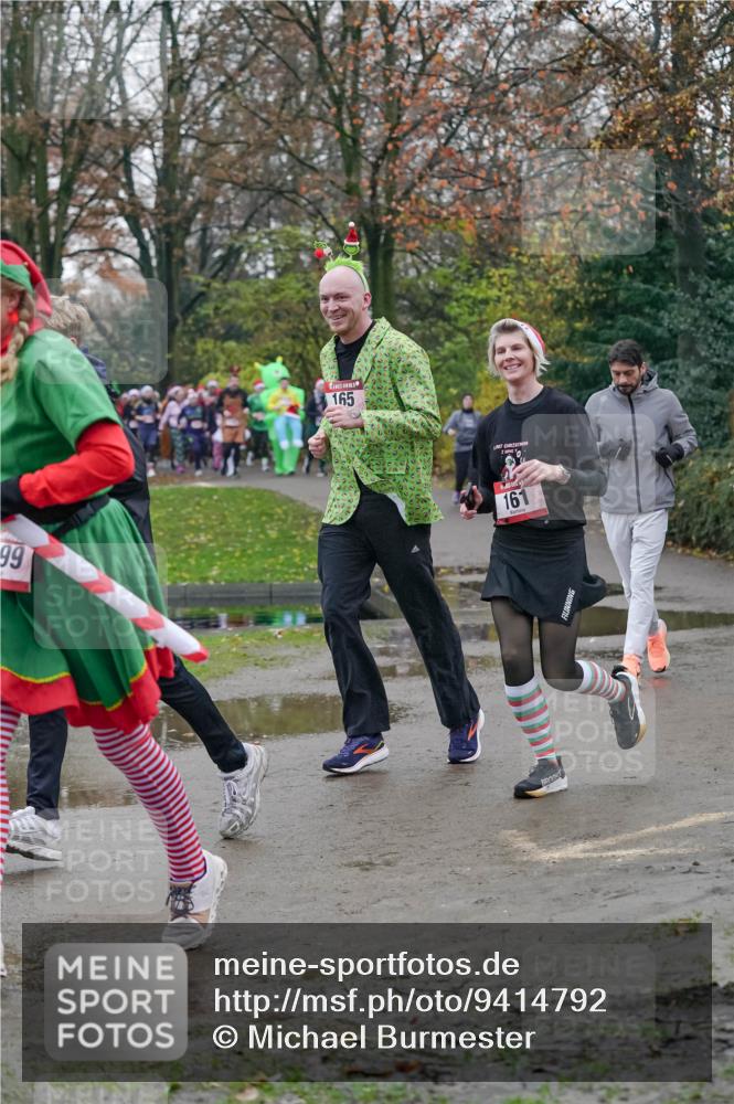 07.12.2025 - St. Pauli X-Mass-Run No. 15 Michael Burmester http://msf.ph/oto/9414792 07.12.2025 10:05:27 Laufen 99, 165, 161 meine-sportfotos.de