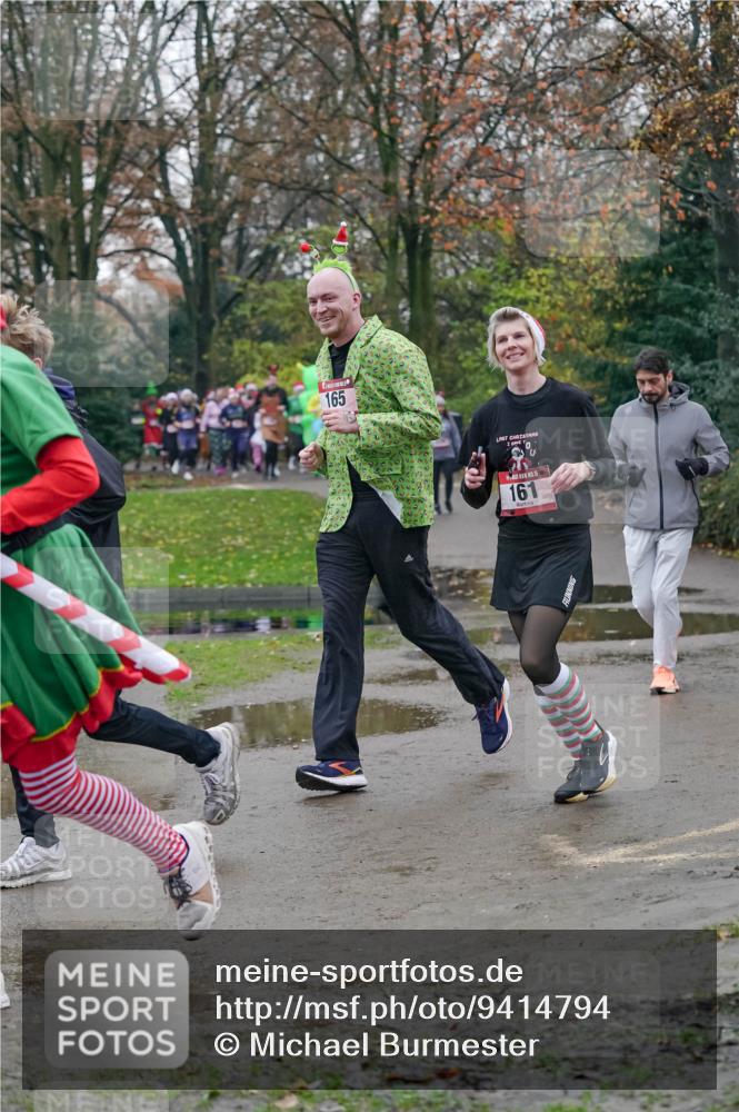 07.12.2025 - St. Pauli X-Mass-Run No. 15 Michael Burmester http://msf.ph/oto/9414794 07.12.2025 10:05:27 Laufen 165 meine-sportfotos.de
