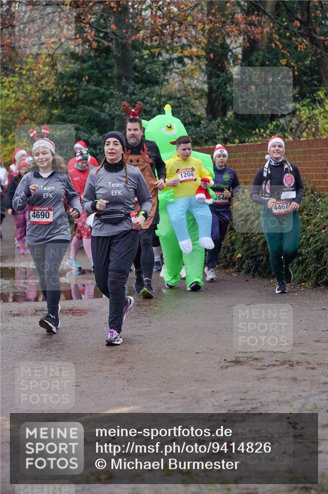 07.12.2025 - St. Pauli X-Mass-Run No. 15 Michael Burmester http://msf.ph/oto/9414826 07.12.2025 10:05:40 Laufen 5, 4690, 1204, 2646, 4467 meine-sportfotos.de