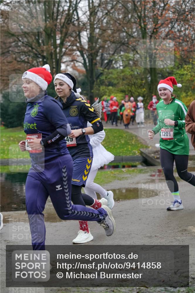 07.12.2025 - St. Pauli X-Mass-Run No. 15 Michael Burmester http://msf.ph/oto/9414858 07.12.2025 10:05:45 Laufen 1201, 49 meine-sportfotos.de