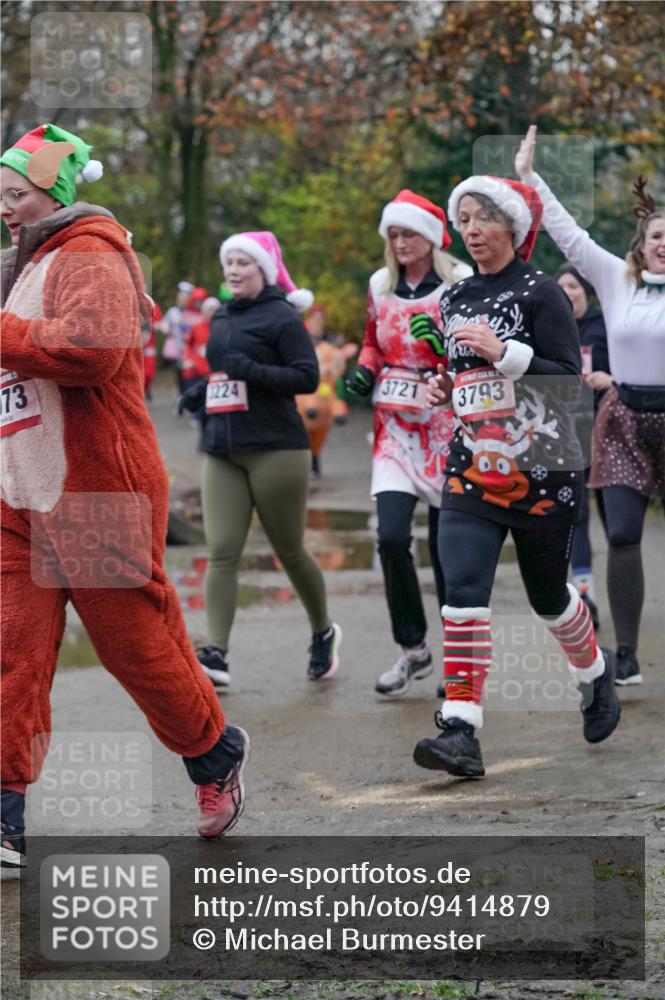 07.12.2025 - St. Pauli X-Mass-Run No. 15 Michael Burmester http://msf.ph/oto/9414879 07.12.2025 10:05:50 Laufen 73, 2, 224, 3721, 3793 meine-sportfotos.de